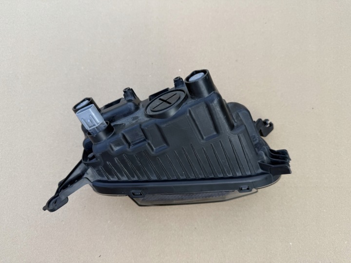 PHARES ANTIBROUILLARD DROIT HYUNDAI TUCSON IV LIFT LED FJD 2024 2025