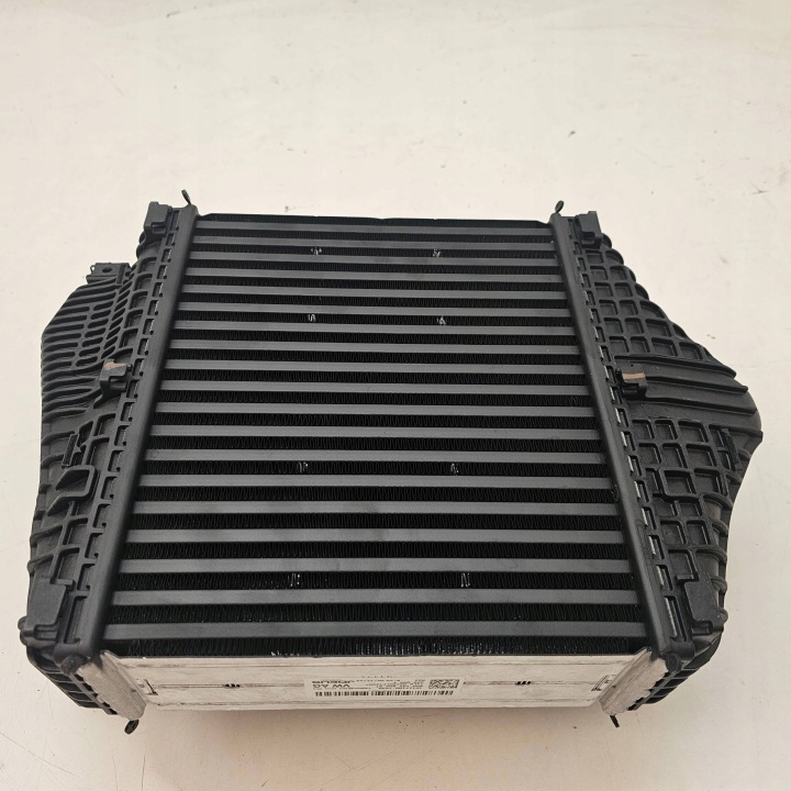 ÉCHANGEUR AIR-AIR AUDI RSQ8 4M0 LAMBORGHINI URUS 4M0145803BT