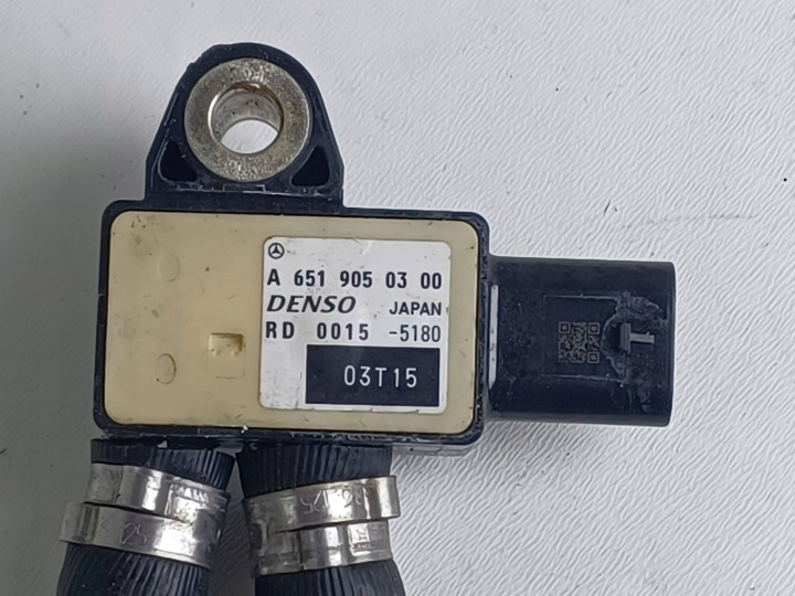 MERCEDES E W213 213 CAPTEUR PRESSION GAZ D'ÉCHAPPEMENT 6519050300