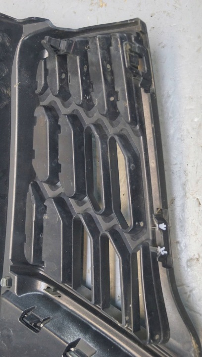 GRILLE CALANDRE NISSAN QASHQAI J10 LIFT 62310BR10A CAMÉRA (G271)