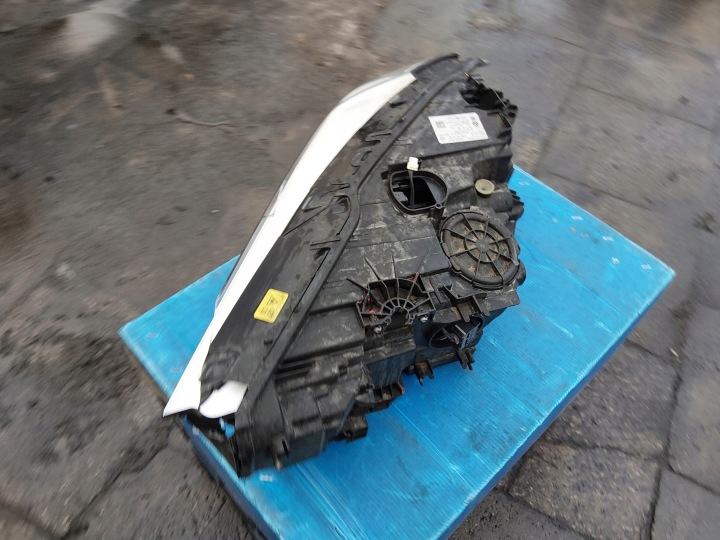 BMW 7 G11 G12 LIFT LCI PHARE AVANT AVANT DROITE LASER EUROPE 5A27A14