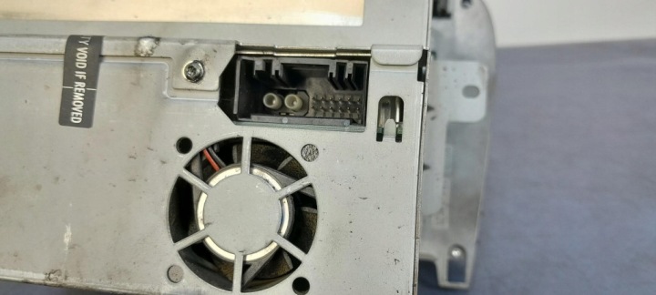 MERCEDES AVEC W220 LIFT RADIO NAVIGATION A2208274142