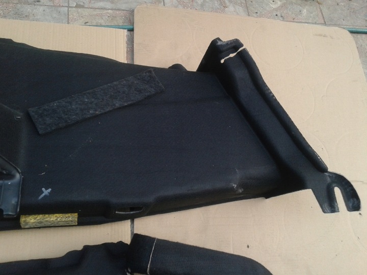 COLLECTEUR COUVERCLES DE COFFRE DROIT AUDI A6 C7 4G5863888A