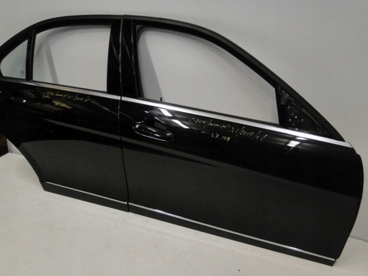 MERCEDES C 204 PORTES DROIT AVANT ARRIÈRE LIMUZYNA