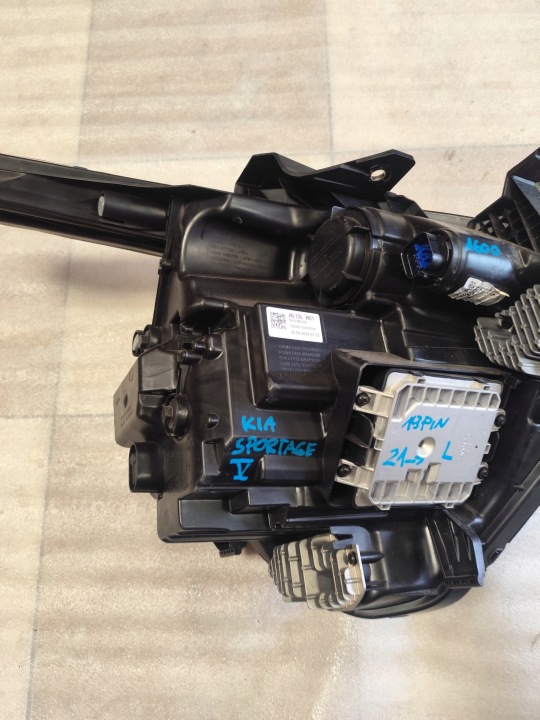 PROJECTEUR GAUCHE KIA SPORTAGE V 2021- 19 GOUPILLE NR ORIGINE 92101R2150