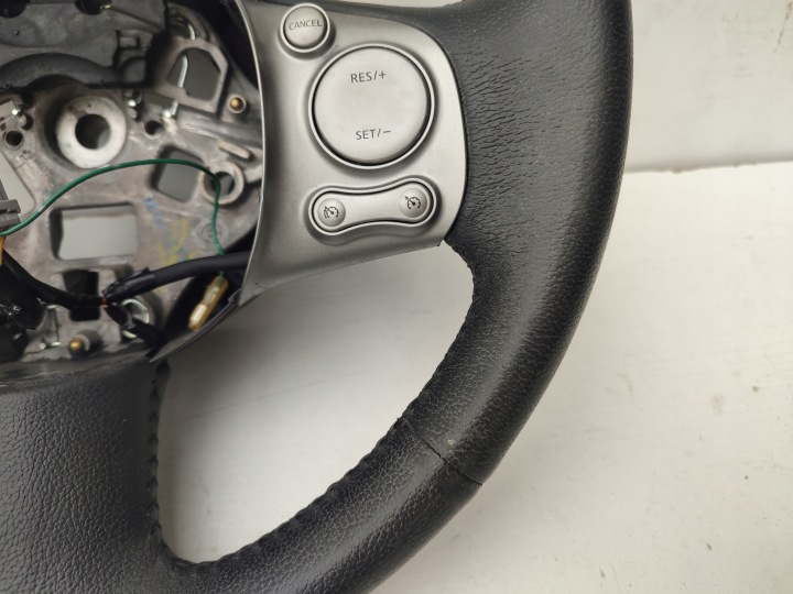 VOLANT CUIR MULTIFONCTIONNELLE NISSAN MICRA IV K13 75TYS KILOMÉTRAGE