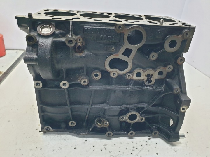 BLOC MOTEUR DTR AUDI A3 8Y 2.0 TDI 122 KM 05L103011L