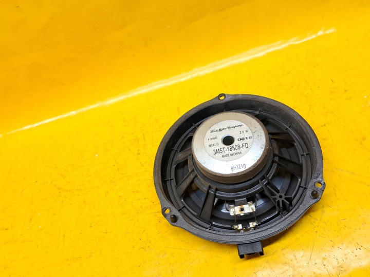 HAUT-PARLEUR PORTES DROIT ARRIÈRE FOCUS MK2 04-11 KUGA MK1_ 1346729 3M5T-18808-FD