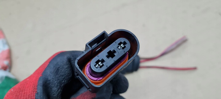 A6 C6 LIFT PUCE PUCE RACCORD 1J0973753 6Q0973853
