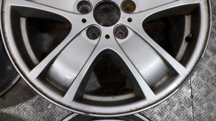 4× JANTE ALUMINIUM BMW OE 99 8.0″ X 18″ 5X120 ET 40