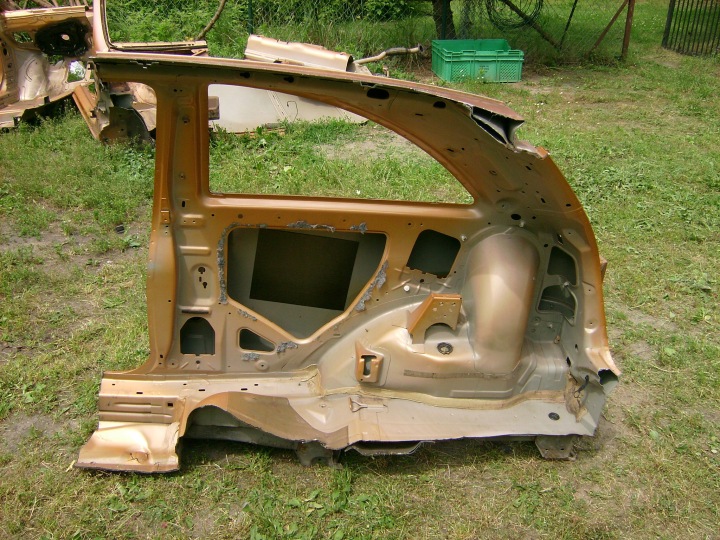 AILE QUART DROIT ARRIÈRE Z40E OPEL CORSA C EUROPE 3 PORTES