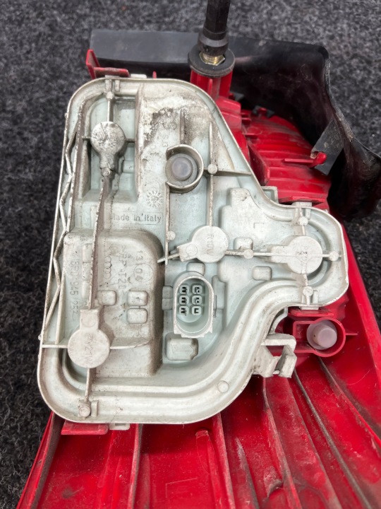 AUDI A3 8P PHARE GAUCHE ARRIÈRE ARRIÈRE OE EUROPE 8P0945095024S
