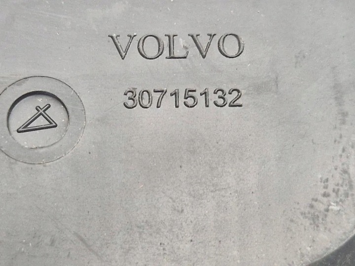 VOLVO V70 2016 ÉTAGÈRE TABLEAU DE BORD INSTRUMENTATION