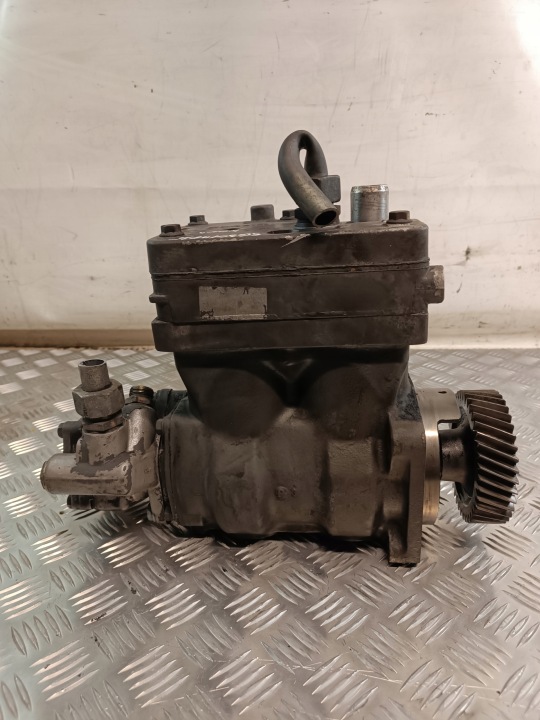 COMPRESSEUR AIR WABCO 411 553 001 POMPE GESTIONNAIRE A0024605280150