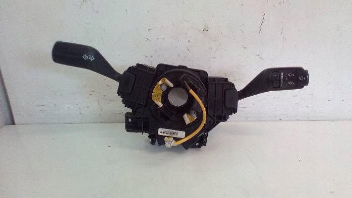 COMMUTATEUR FEUX FORD FOCUS MK2 RESTYLAGE 4M5T-13N064-EH