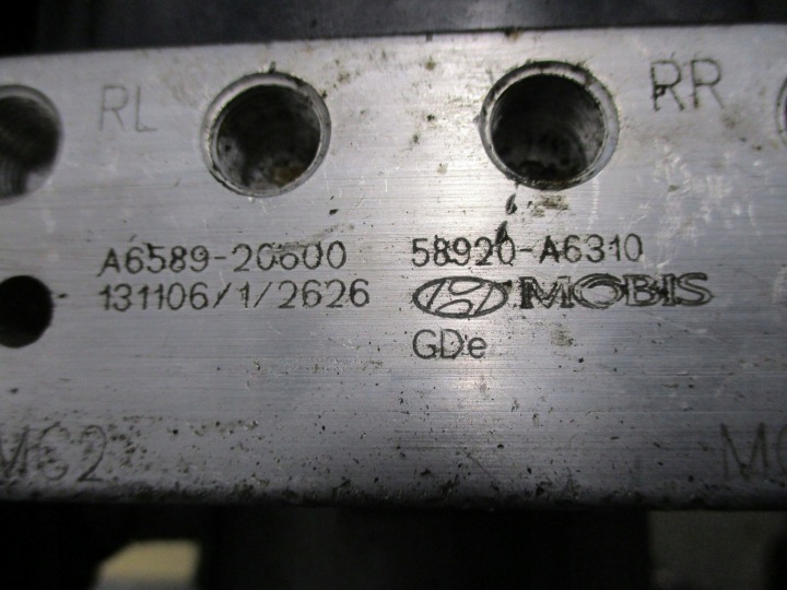 POMPE DE FREIN ABS HYUNDAI I30 58920-A6310