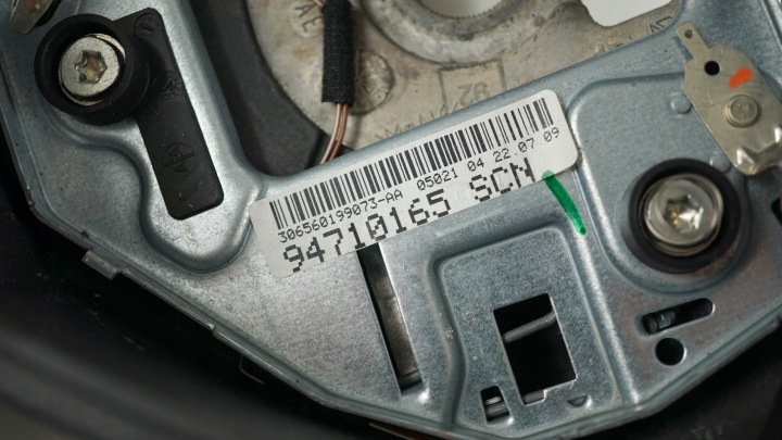 VOLANT CUIR OPEL ASTRA 3 III H ZAFIRA B 2 II 94710165 SCN