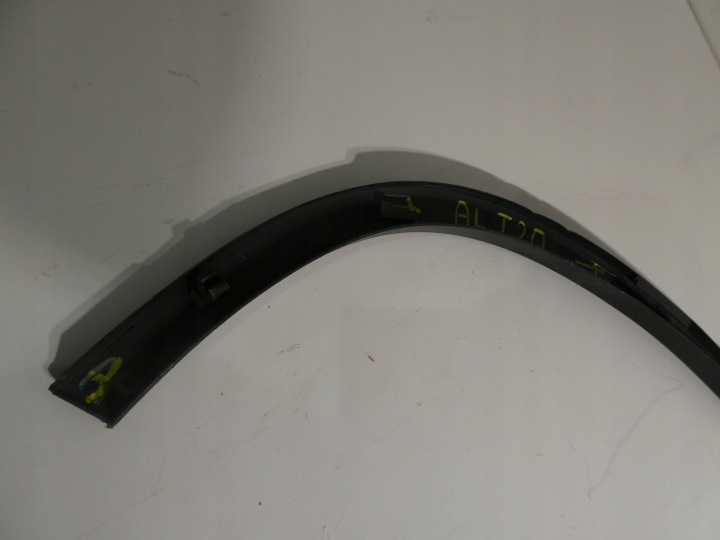 MOULURE GARDE-BOUE GAUCHE ARRIÈRE VW TIGUAN 5N 5N0854819B