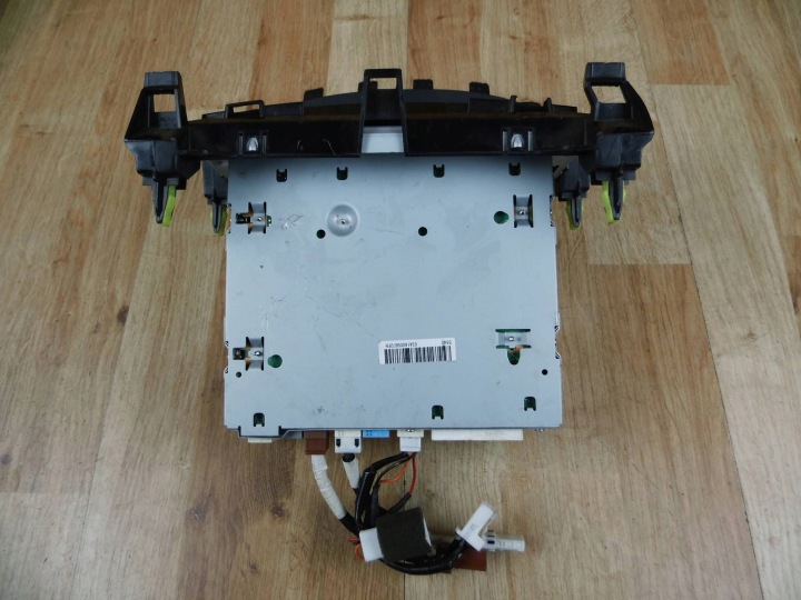 LEXUS NX LECTEUR CD 8614078160 86140-78160 100383