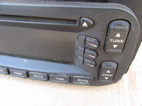 CHEROKEE LIBERTY KJ LIFT RADIO NAVI NAVIGATION P05064119AB CODE