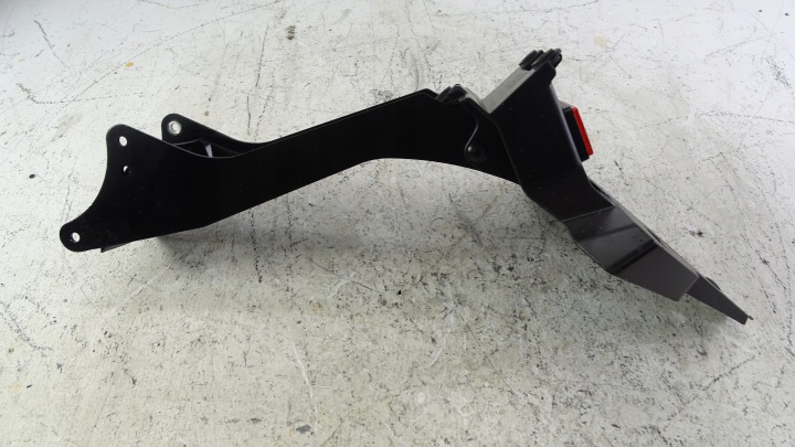 N808 HONDA CBR 1000 SC77 QUEUE FIXATION NUMÉROS