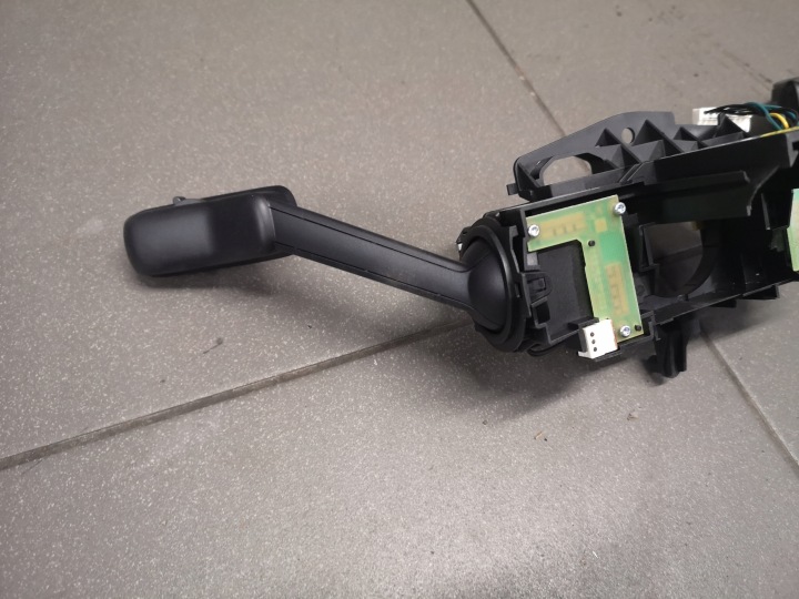 COMMUTATEUR MANETTE VW GOLF VII 5Q0953507BM