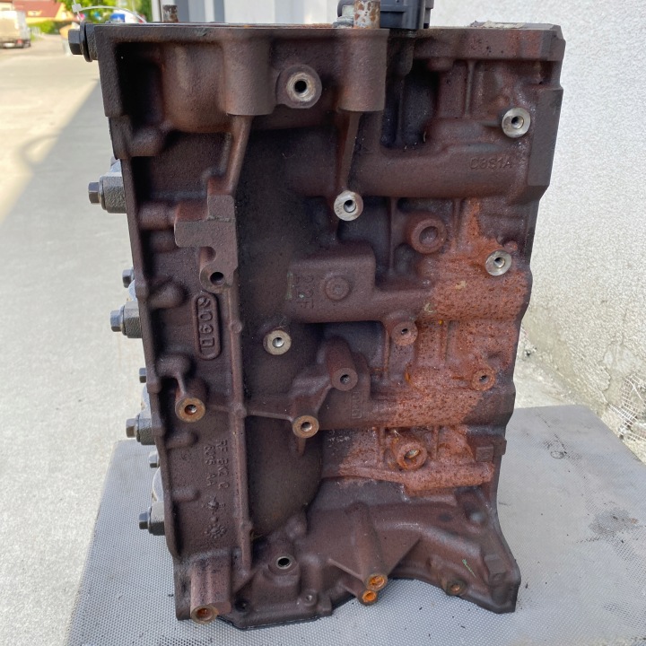 BLOC MOTEUR FORD TRANSIT 2,2 JUMPER BOXER 2.2 HDI TDCI