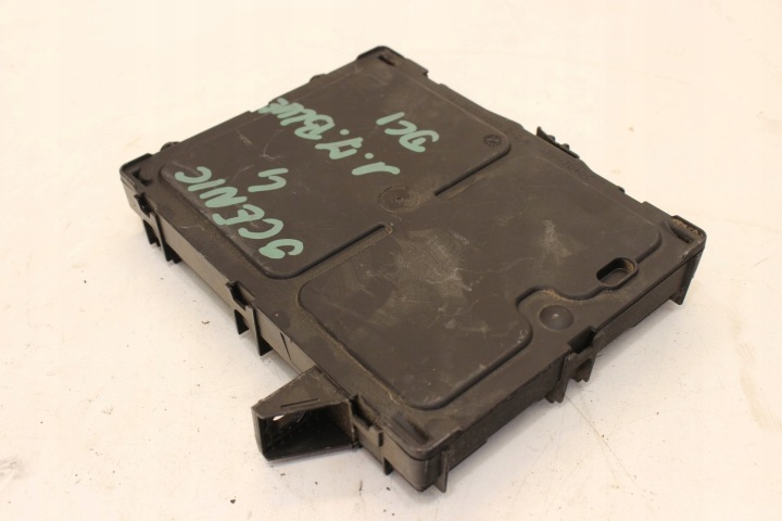 MODULE BCM 284B10363R RENAULT SCENIC IV