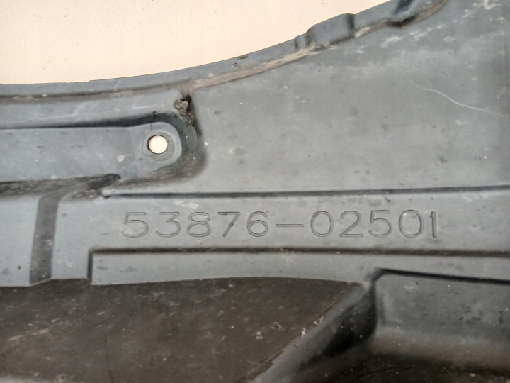 TOYOTA COROLLA E16 E18 LIFT 2016- PASSAGE DE ROUE GAUCHE AVANT 53876-02501