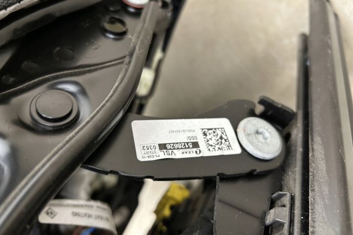 ENSEMBLE SIÈGES MERCEDES-BENZ A (W177) A2059005222 2.0L GASOLINE 140KW 2020