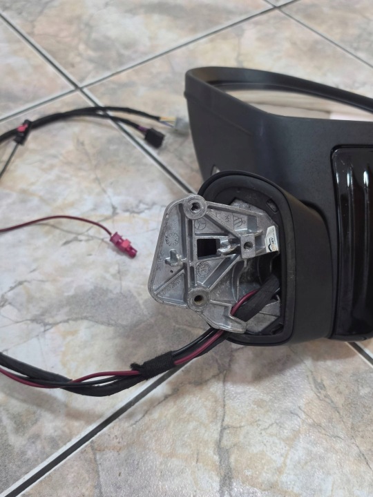 W205 A205 C205 RÉTROVISEUR ASSISTANT CAMÉRA A205 905 35 09