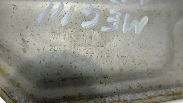 RENAULT MEGANE III 1.5 DCI PROTECTION THERMIQUE 208084615R