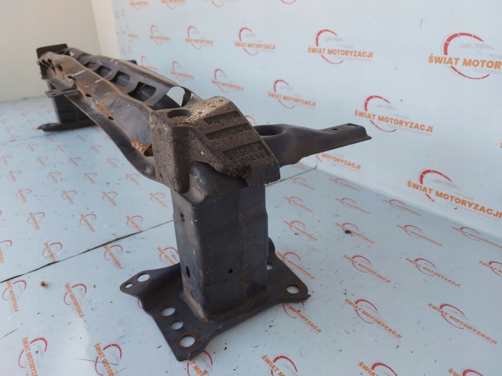 VW GOLF VI POUTRE PARE-CHOCS AVANT 5K0807248F