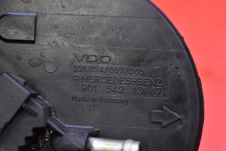 POMPE POMPE CARBURANTS 9015421317 VW LT 35 2 II 2.5 TDI 102 KM 96-06