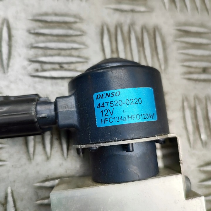 SOUPAPE RADIATEUR CLIMATISATION NISSAN ARIYA (FE0) 4475200220 35956594 160KW