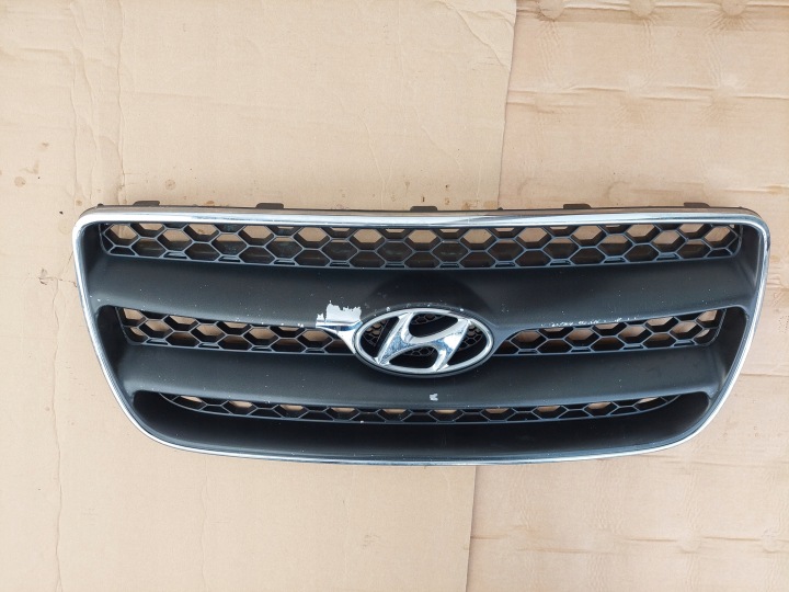 GRILLE CALANDRE HYUNDAI SANTA FE II 06R