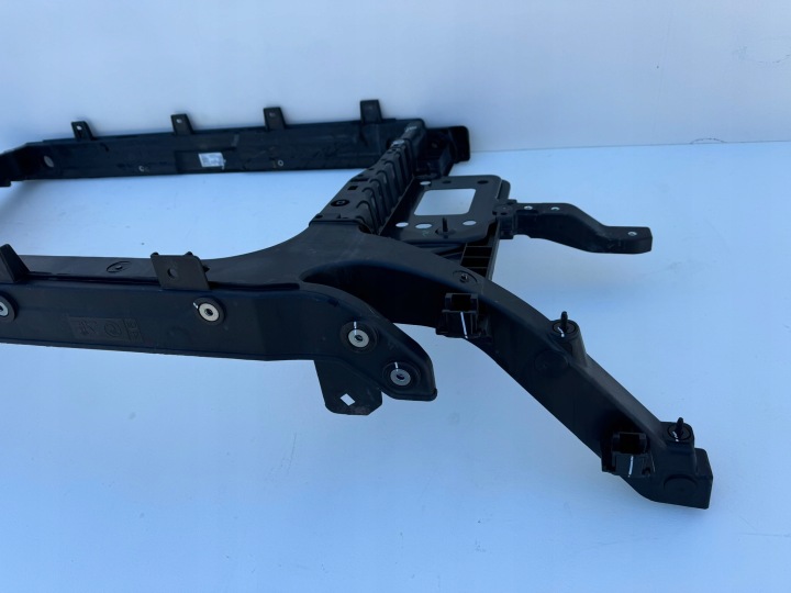 HYUNDAI KONA EV ÉLECTRIQUE LIFT 20- PANNEAU AVANT AVANT RENFORCEMENT 64101-DD500