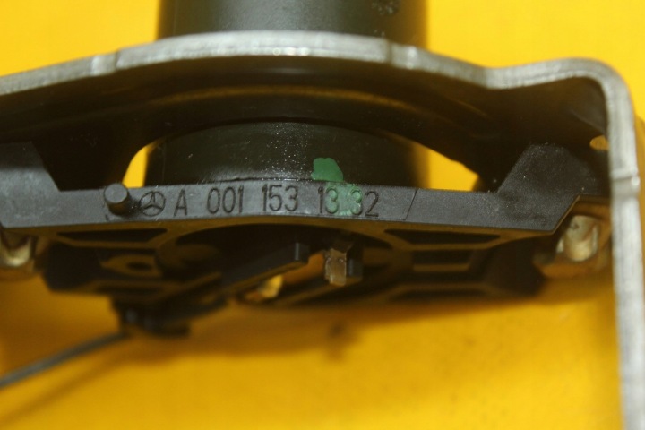 CAPTEUR NIVEAU HUILES MERCEDES W205 274.920 2.0 CGI A0011531332