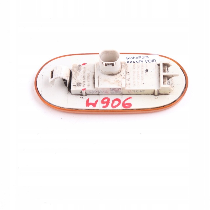MERCEDES W906 FEU DE POSITION LATÉRAL LATÉRAL RÉFLÉCHISSANT A9109067700