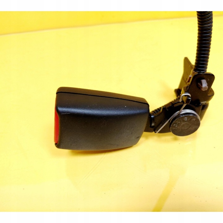 AGRAFE COURROIE SÉCURITÉ DROIT ARRIÈRE HONDA CIVIC 1040138 NR733