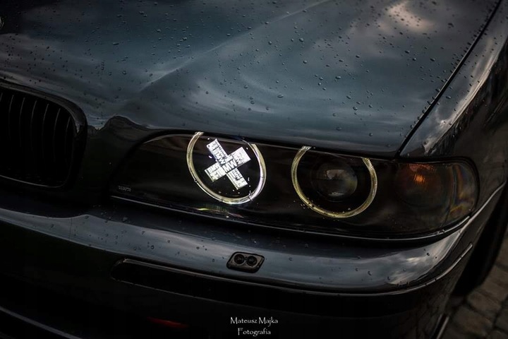 TAPAS CIEGAS BMW E39 RESTYLING DIBUJO X KRZYZE INDIVIDUAL 