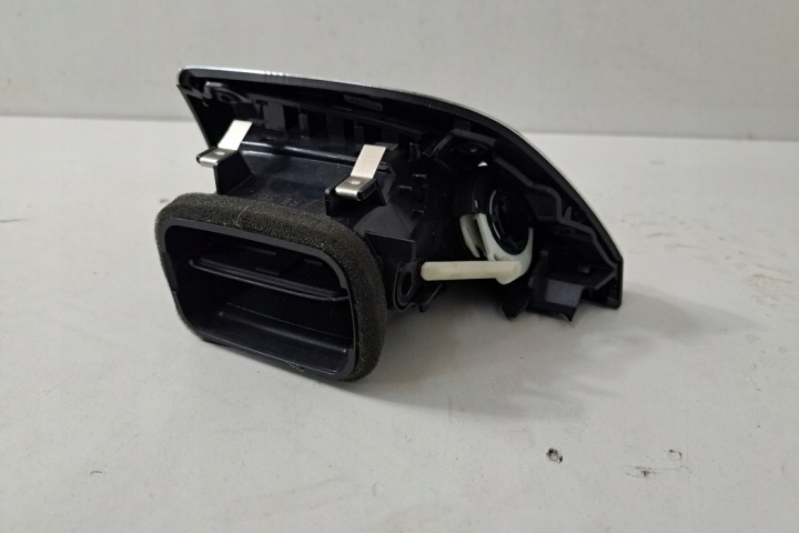 ENSEMBLE MOULURES WEWNETRZNYCH BMW 1 (F21) 8054942 1.6L GASOLINE 2013