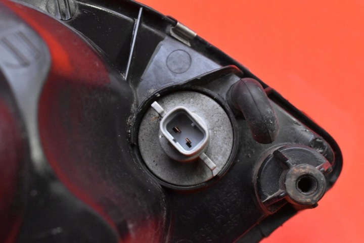 PROJECTEUR GAUCHE PHARE AVANT EUROPE 0301-001915 CHEVROLET LACETTI 04-13