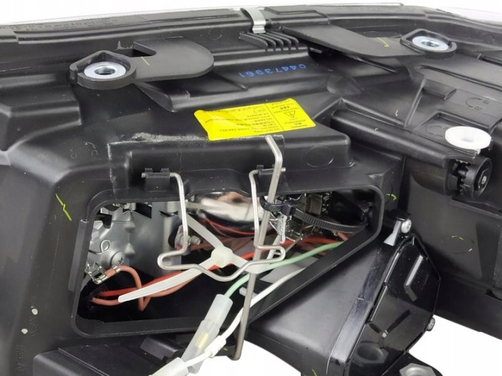 DEPO PHARES PHARES AVANT SKODA SUPERB 02- XÉNON