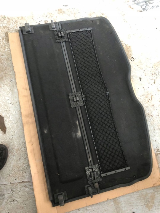 STORE COUVERCLES DE COFFRE AUDI A6 C7 8R0867769E