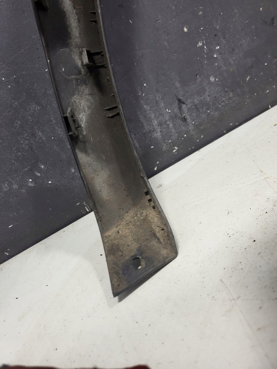 MOULURE REVÊTEMENT GARDE-BOUE GAUCHE ARRIÈRE NISSAN QASHQAI J11 13- 938294EA0B