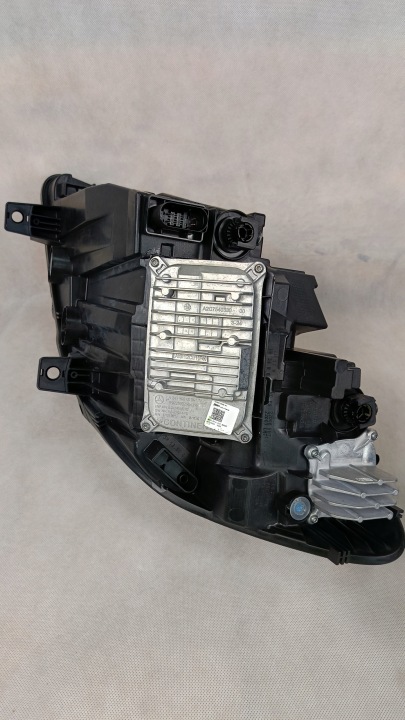 MERCEDES-BENZ SPRINTER 907 910 W907 PHARES AVANT LED HIGH PERFORMANCE EUROPE