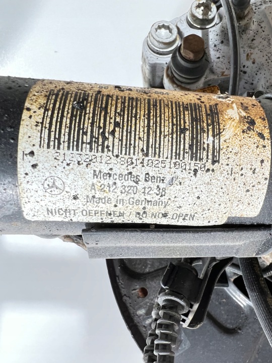 MERCEDES W212 MCPHERSON ROTULE DE DIRECTION BRAS DE SUSPENSION DROITE