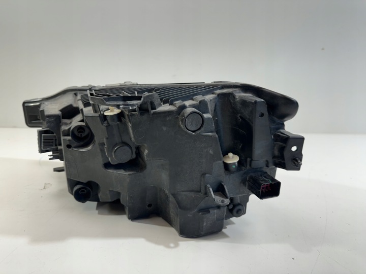 DROIT COMPLET LED VOLVO XC60 2 II LIFT 2021- 32342507 EUROPE PARFAITE