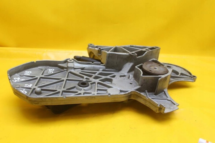 PROTECTION CHÂSSIS DISTRIBUTION AUDI A8 S8 D2 4.2 B 077109124